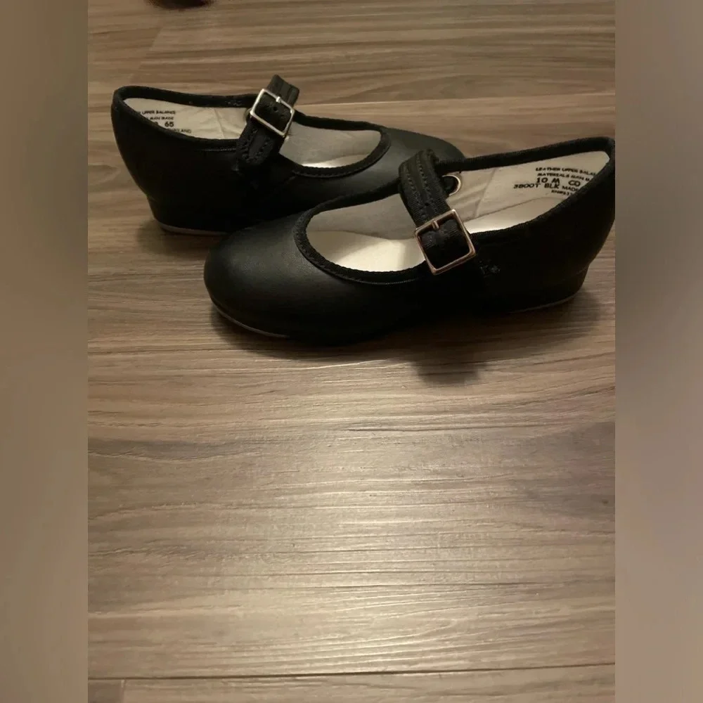 Capezio nwot brand